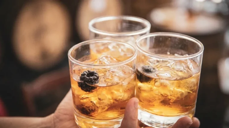 Best Kentucky Distillery Tours with Bourbon Tastings (2026)